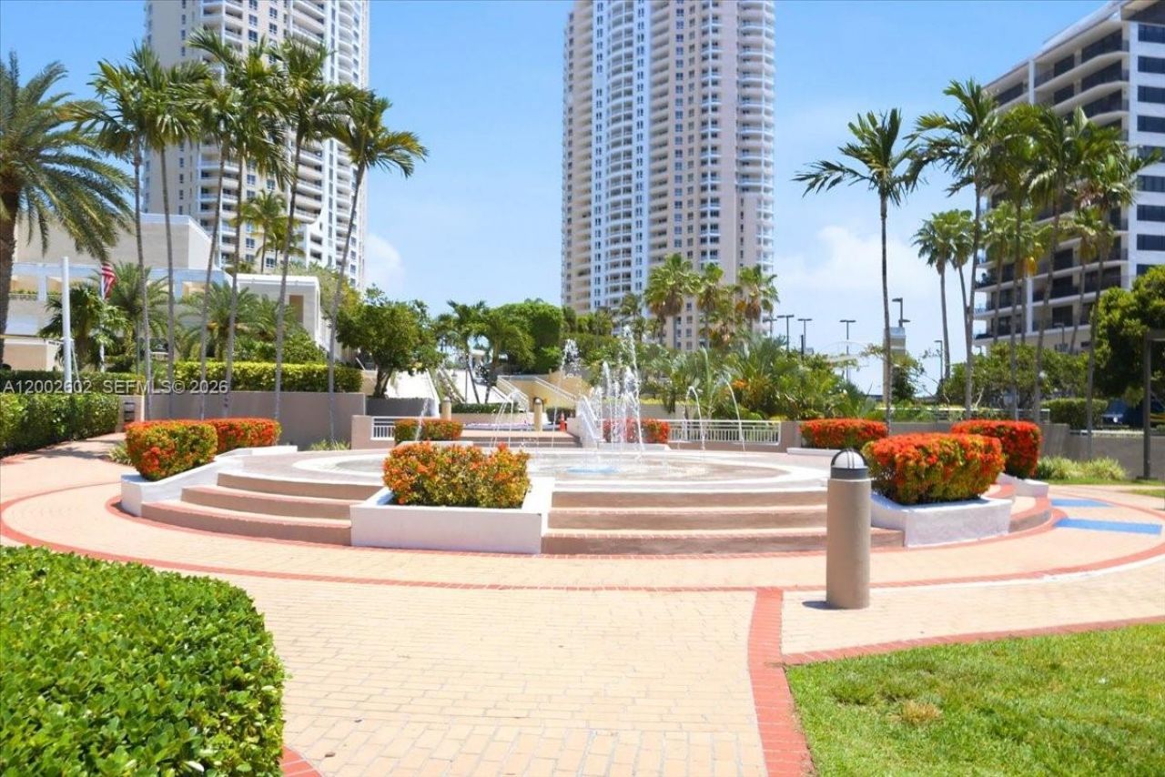 801 Brickell Key Blvd, Unit 409, Miami, FL 33131 Photo