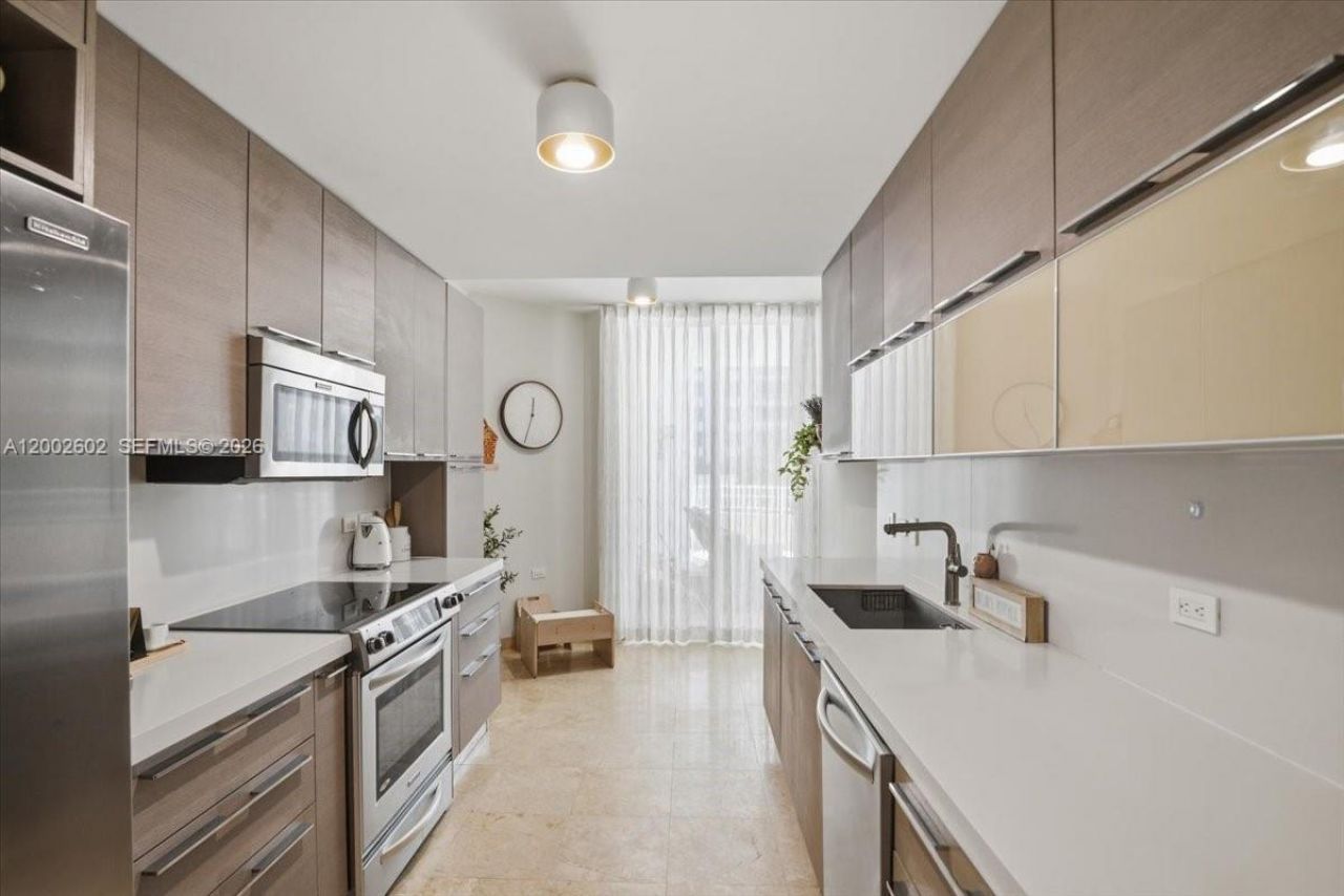 801 Brickell Key Blvd, Unit 409, Miami, FL 33131 Photo