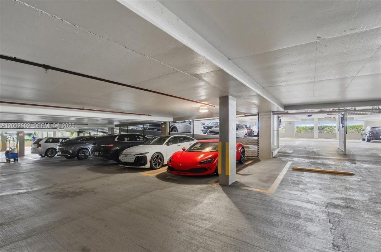 801 Brickell Key Blvd, Unit 409, Miami, FL 33131 Photo