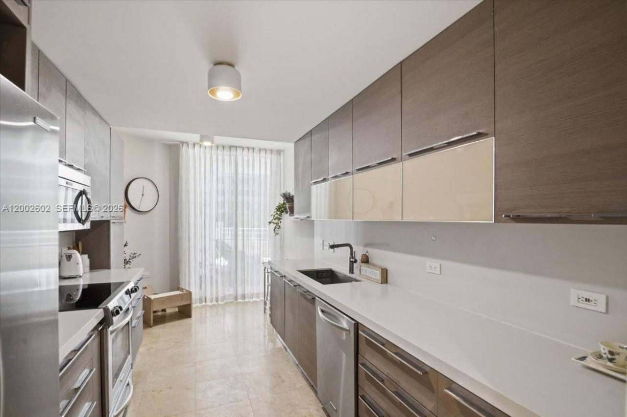 801 Brickell Key Blvd, Unit 409, Miami, FL 33131 Photo