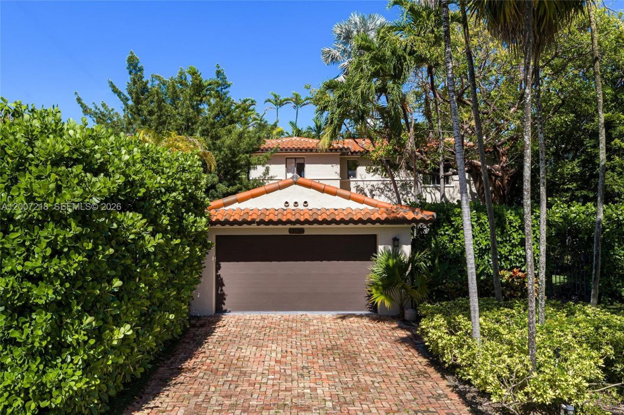 6121 La Gorce Dr , Miami Beach, FL 33140 Photo