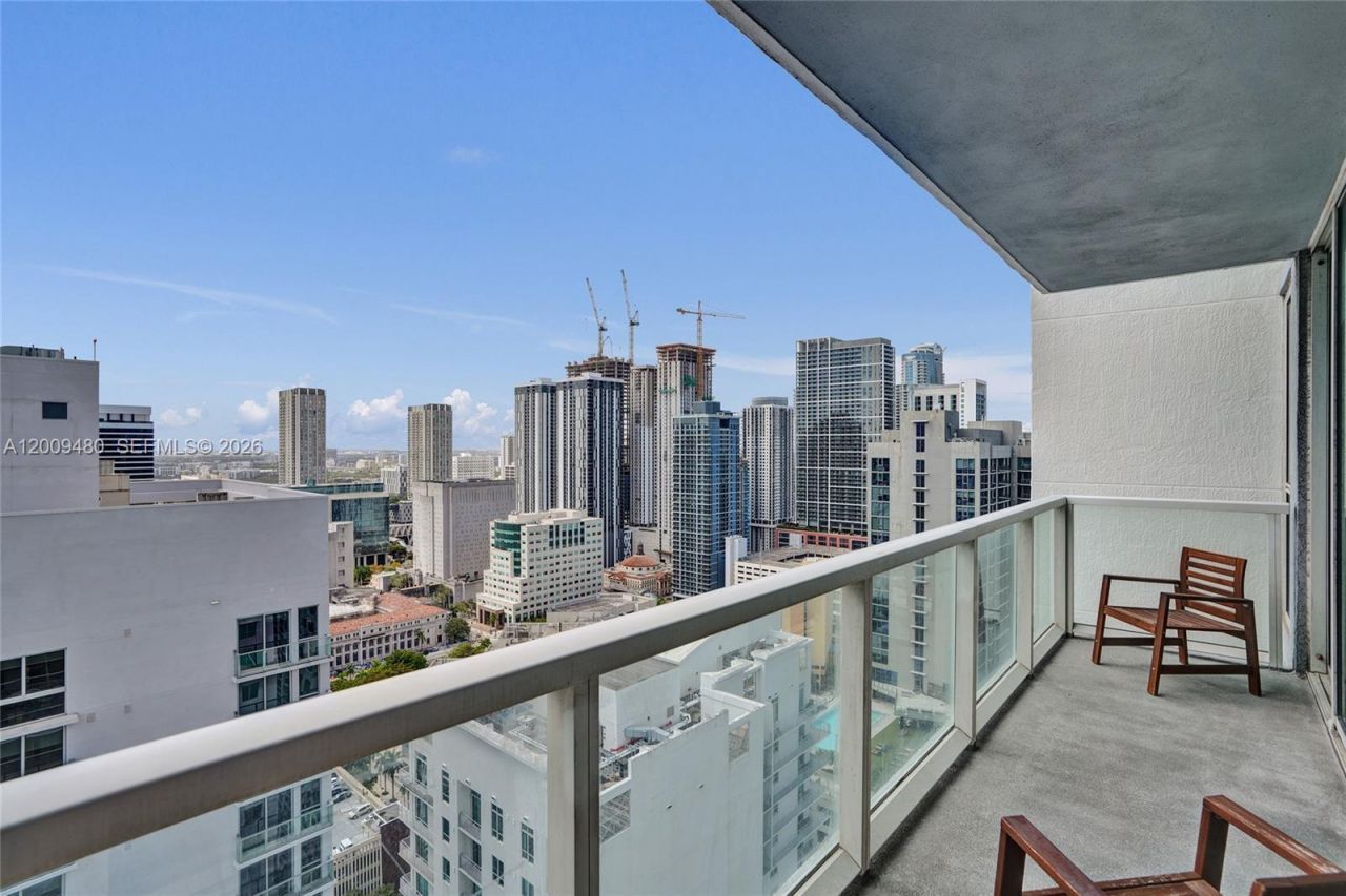 253 NE 2nd St , Unit 3304, Miami, FL 33132 Photo