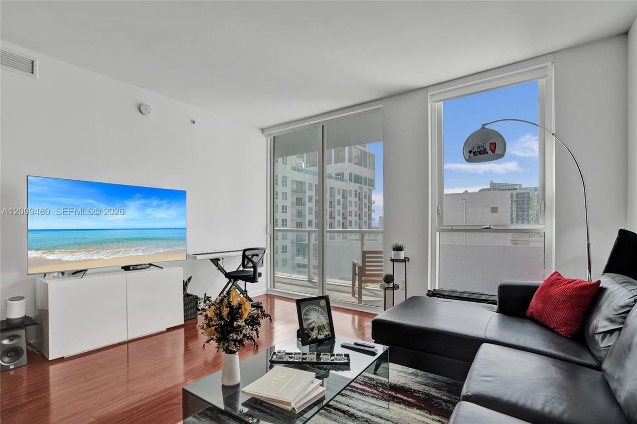 253 NE 2nd St , Unit 3304, Miami, FL 33132 Photo