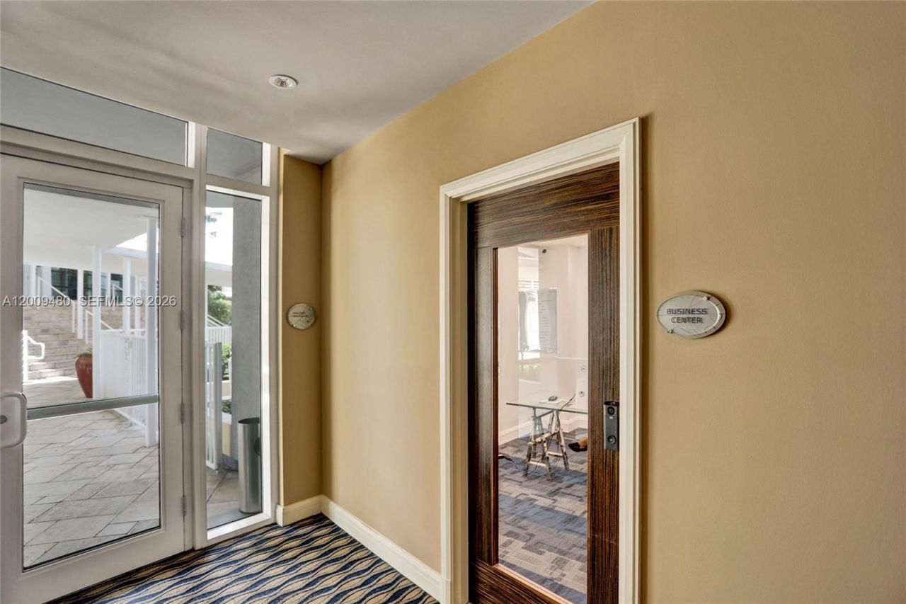 253 NE 2nd St , Unit 3304, Miami, FL 33132 Photo