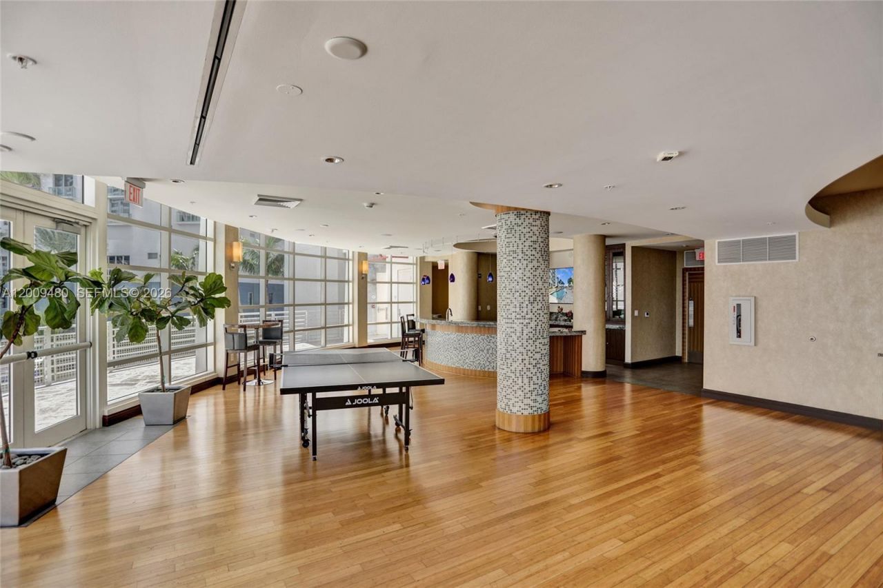 253 NE 2nd St , Unit 3304, Miami, FL 33132 Photo