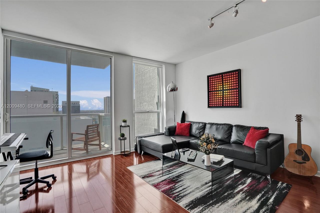 253 NE 2nd St , Unit 3304, Miami, FL 33132 Photo