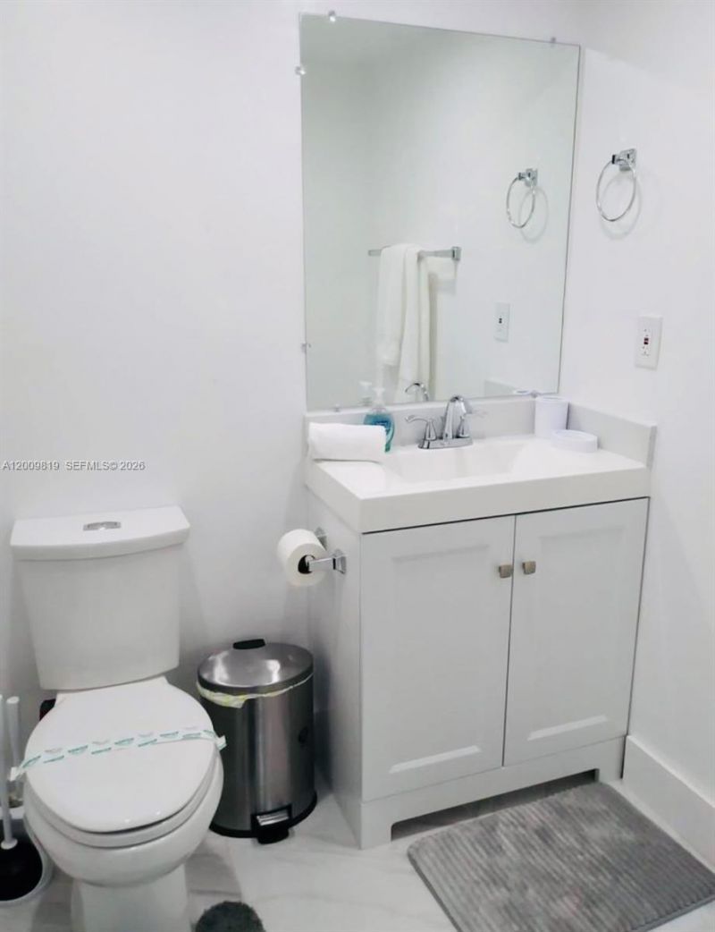 3801 S Ocean Dr , Unit 2B, Hollywood, FL 33019 Photo
