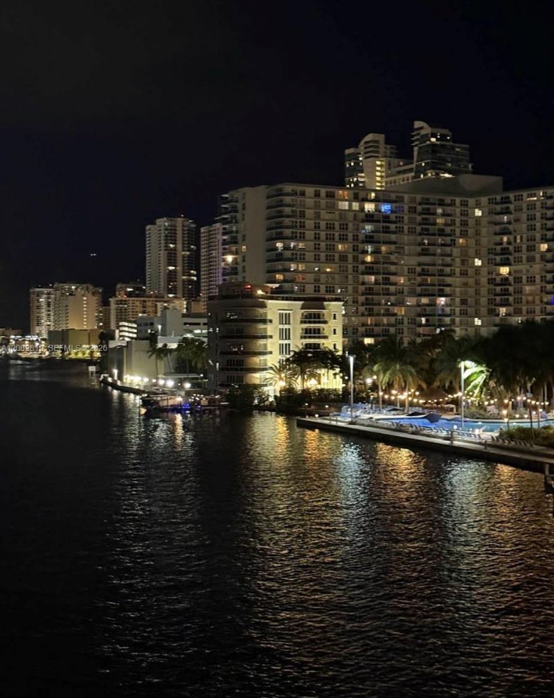 3801 S Ocean Dr , Unit 2B, Hollywood, FL 33019 Photo