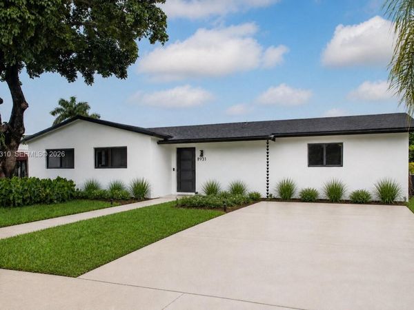 8931 SW 182nd Ter , Palmetto Bay, FL 33157