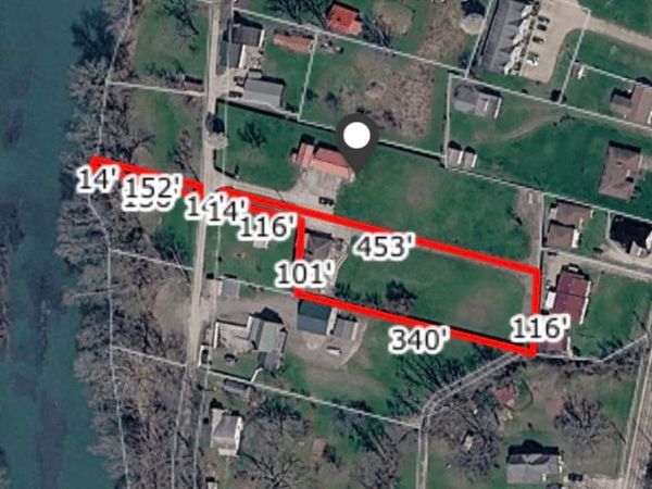 19 River Drive, Elkview, WV 25071