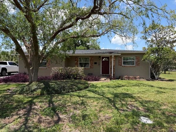 1111 SHERRINGTON ROAD, ORLANDO, FL 32804