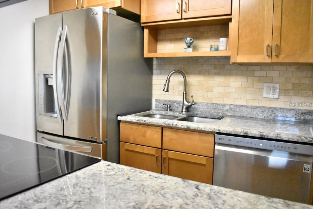 7420 Bay Island Drive S, Unit 176, South Pasadena, FL 33707 Photo