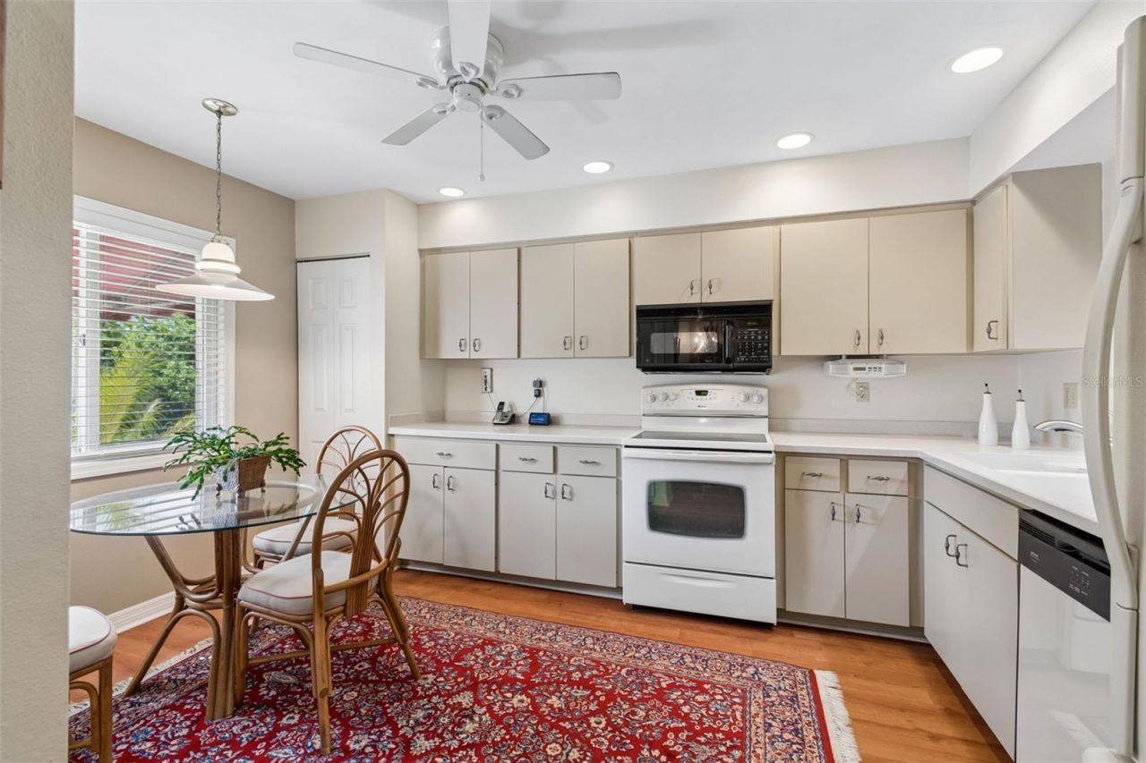 6101 34th Street W, Unit 10H, Bradenton, FL 34210 Photo