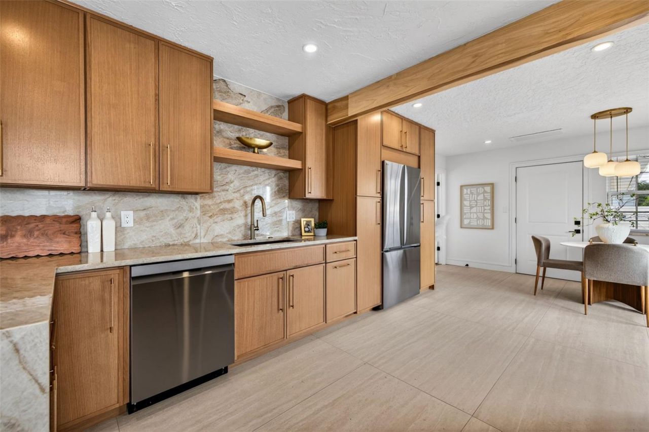 861 45th Avenue N, Saint Petersburg, FL 33703 Photo