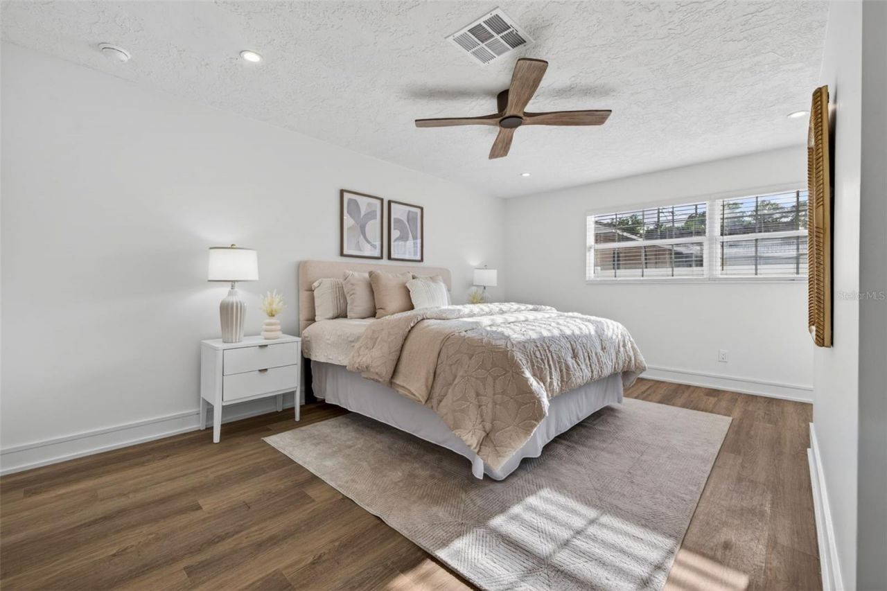 861 45th Avenue N, Saint Petersburg, FL 33703 Photo