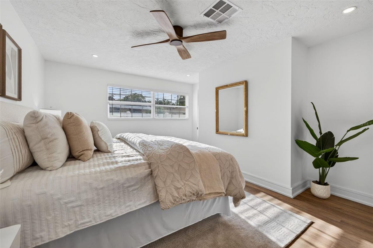 861 45th Avenue N, Saint Petersburg, FL 33703 Photo