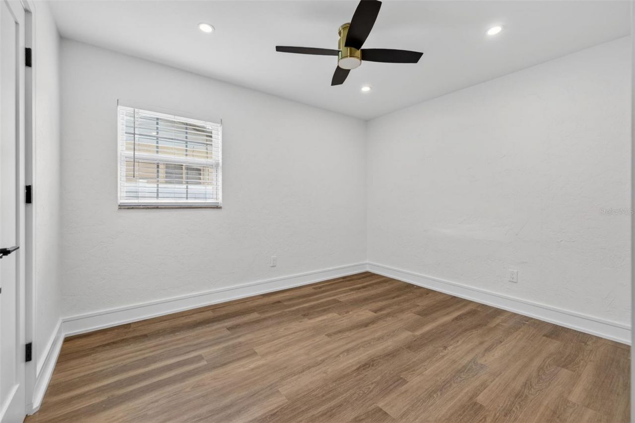 861 45th Avenue N, Saint Petersburg, FL 33703 Photo