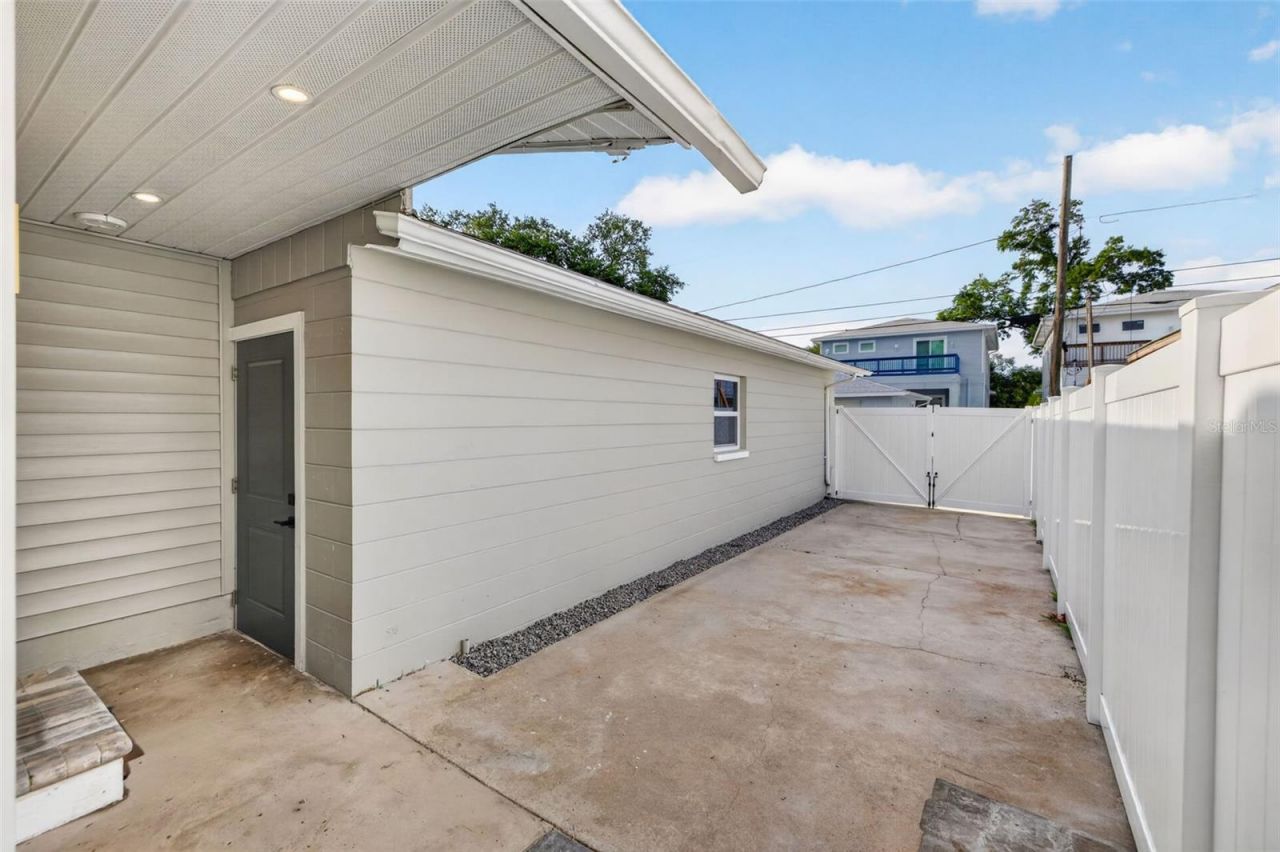 861 45th Avenue N, Saint Petersburg, FL 33703 Photo