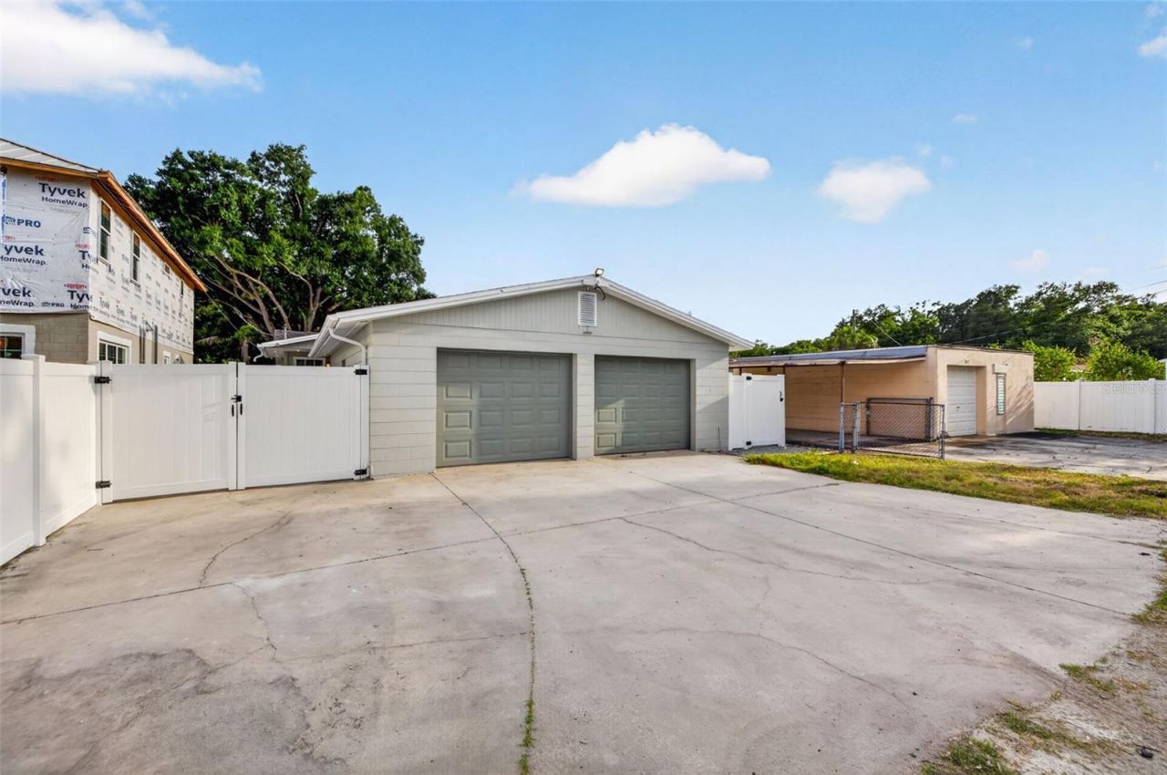 861 45th Avenue N, Saint Petersburg, FL 33703 Photo