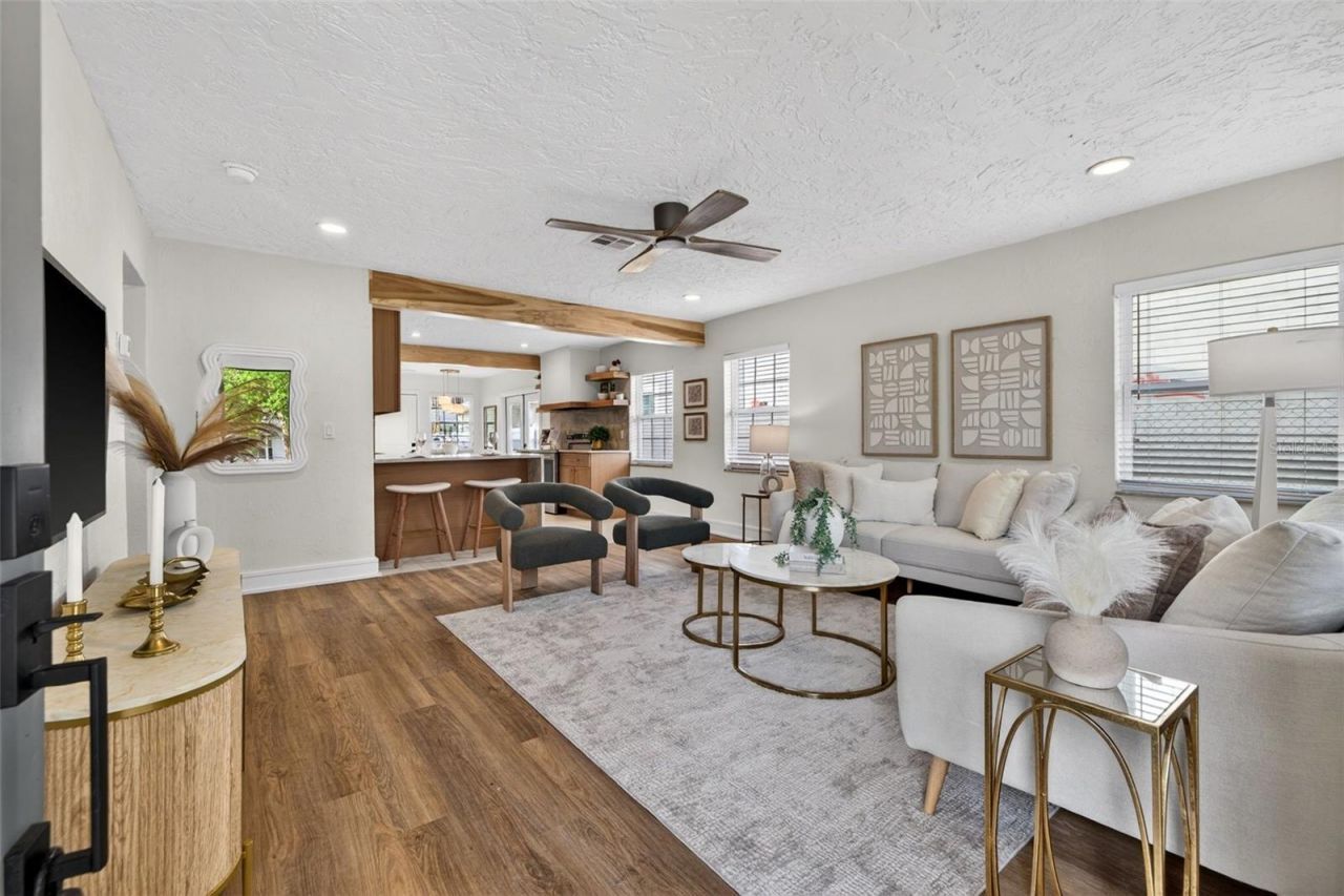 861 45th Avenue N, Saint Petersburg, FL 33703 Photo