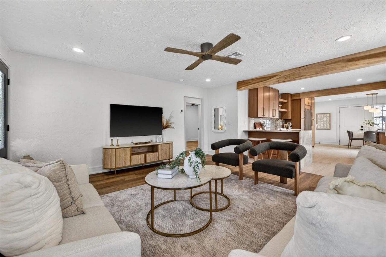 861 45th Avenue N, Saint Petersburg, FL 33703 Photo