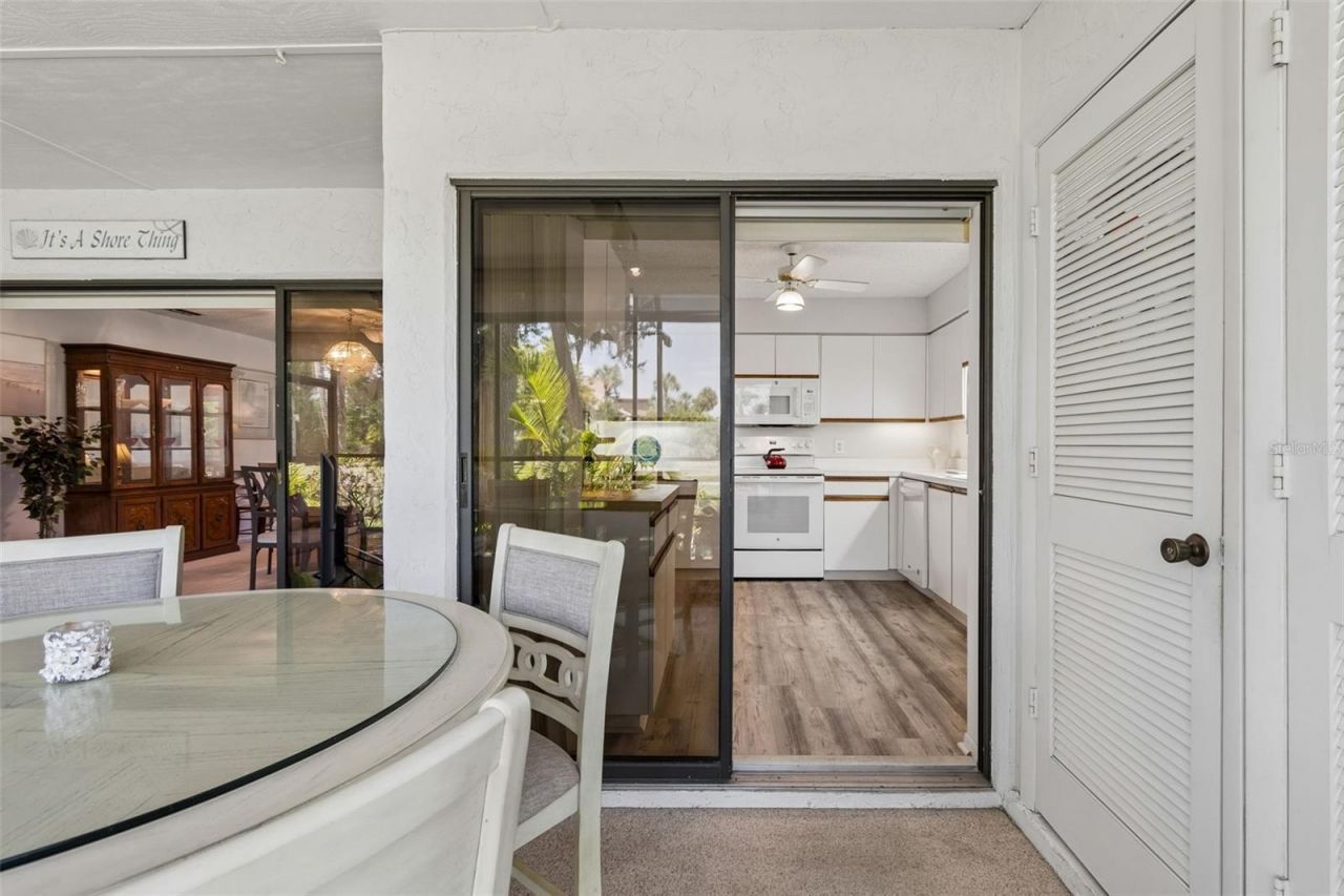 6067 Fairway Lane, Unit 1413, Bradenton, FL 34210 Photo