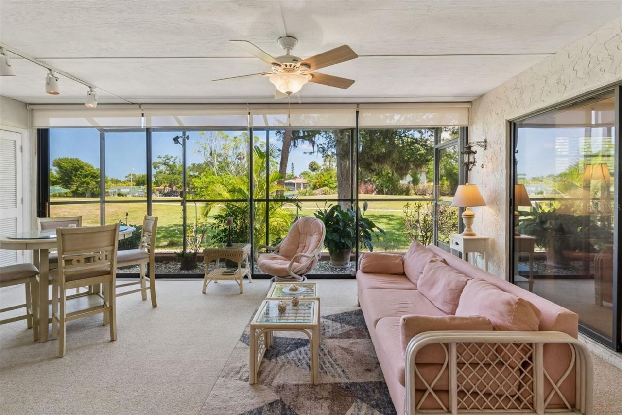 6067 Fairway Lane, Unit 1413, Bradenton, FL 34210 Photo