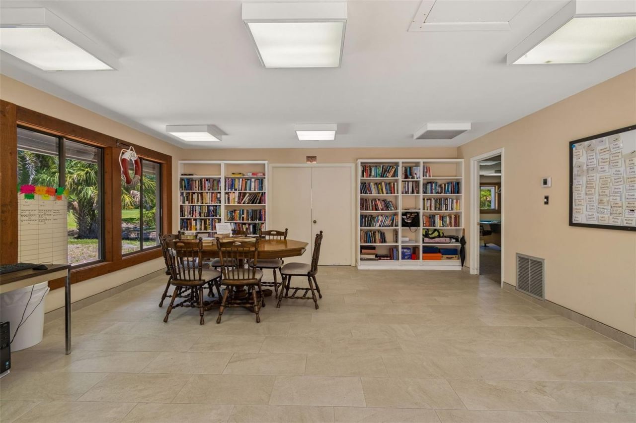 6067 Fairway Lane, Unit 1413, Bradenton, FL 34210 Photo