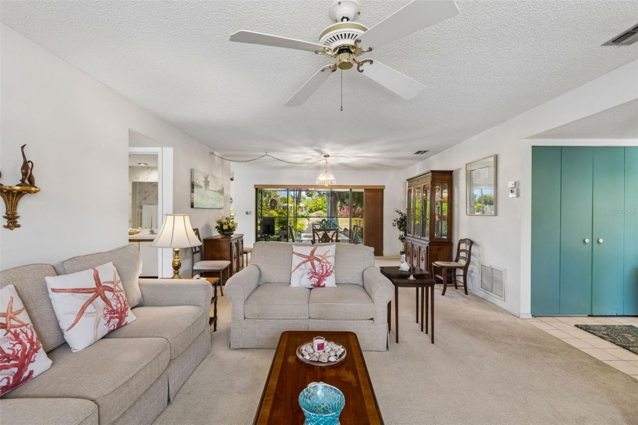 6067 Fairway Lane, Unit 1413, Bradenton, FL 34210 Photo