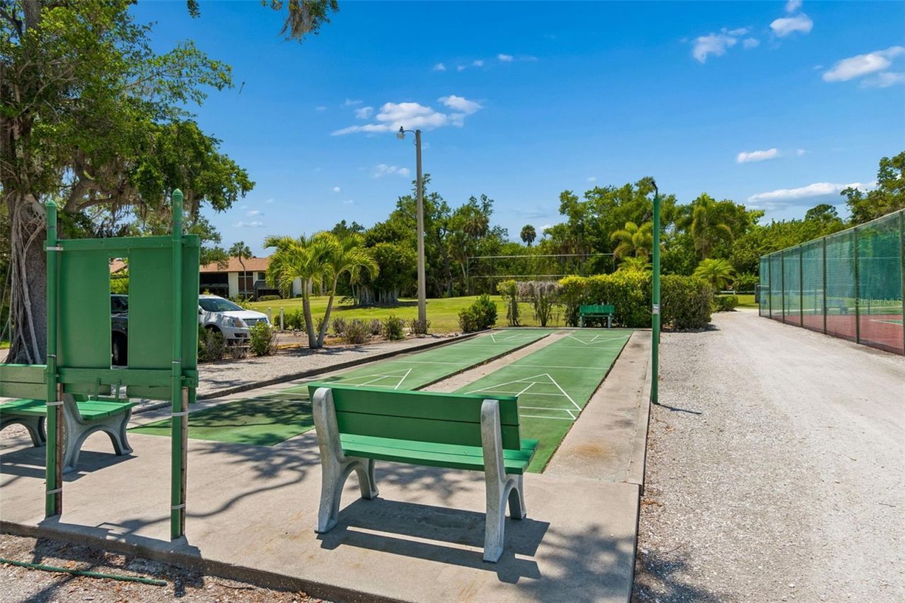 6067 Fairway Lane, Unit 1413, Bradenton, FL 34210 Photo