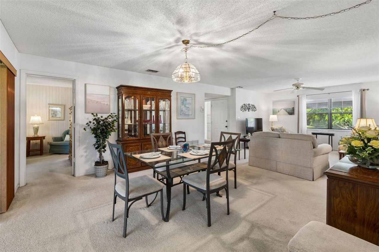 6067 Fairway Lane, Unit 1413, Bradenton, FL 34210 Photo