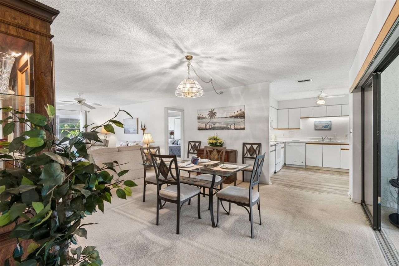 6067 Fairway Lane, Unit 1413, Bradenton, FL 34210 Photo