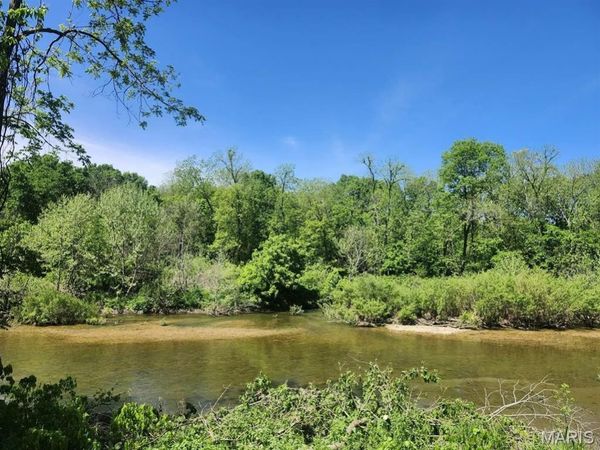 4823 M- High Drive , Hartville, MO 65667