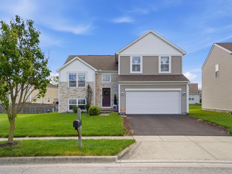 2439 Angelfire Drive, Grove City, OH 43123 Photo 5