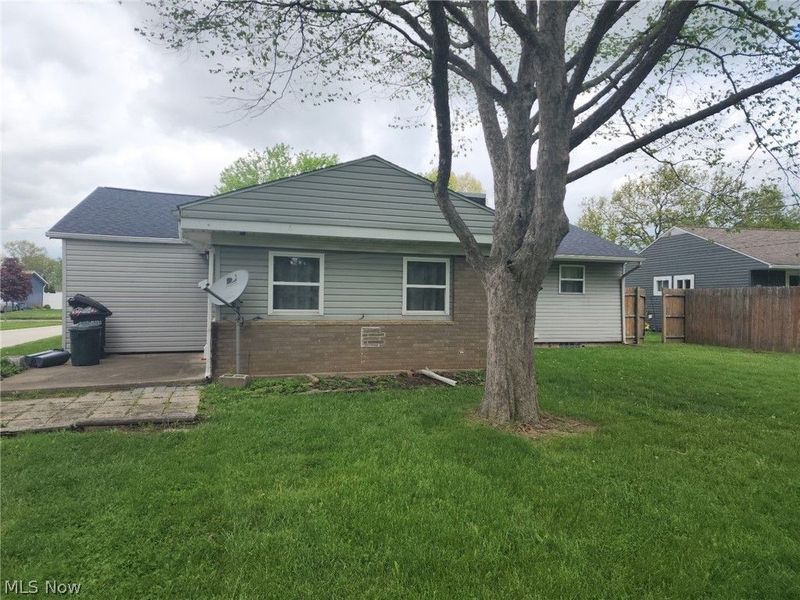 744 Baker Avenue NW, New Philadelphia, OH 44663 Photo 28