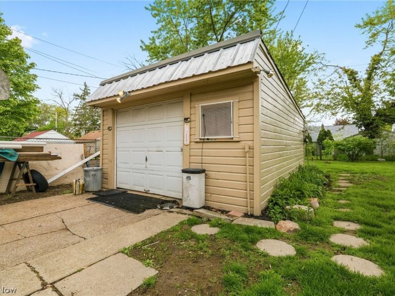 457 9th Street , Elyria, OH 44035 Photo 20