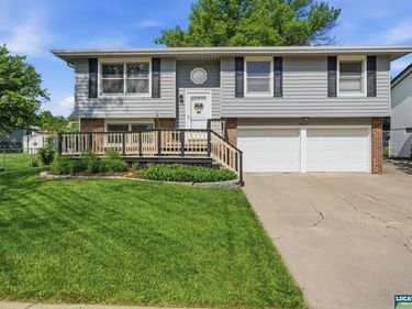 1809 SW 16th Street , Lincoln, NE 68522
