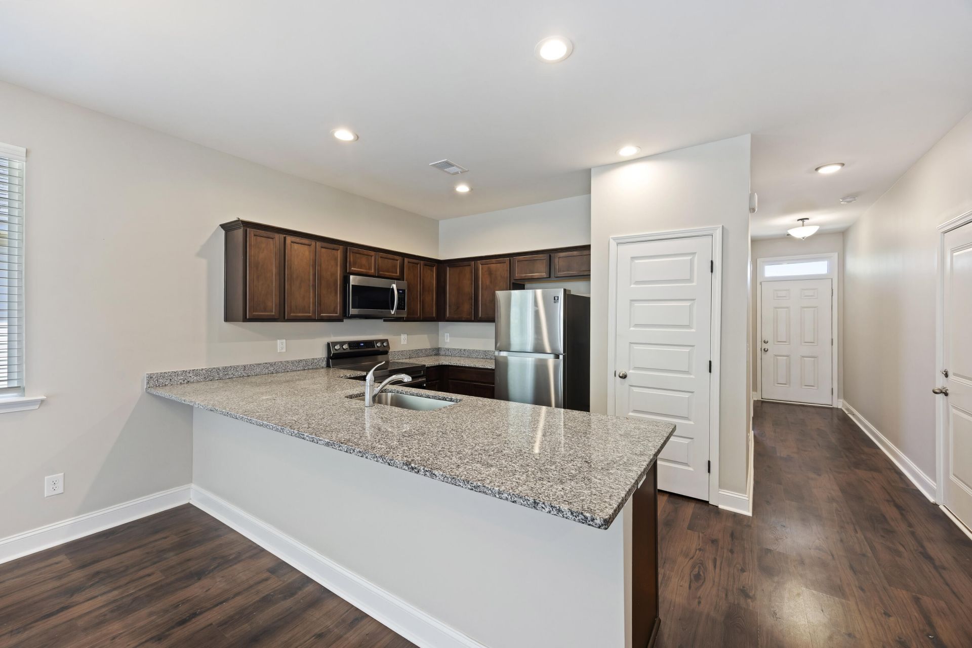 1196 Warrens Way Photo 11