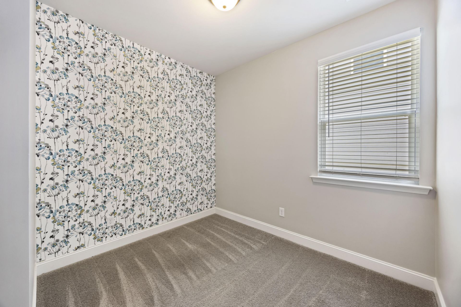 1196 Warrens Way Photo 19