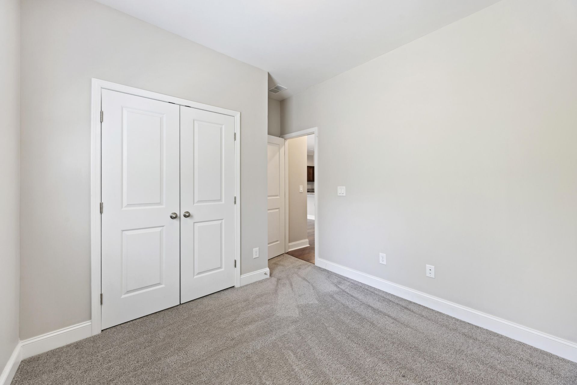 1196 Warrens Way Photo 21