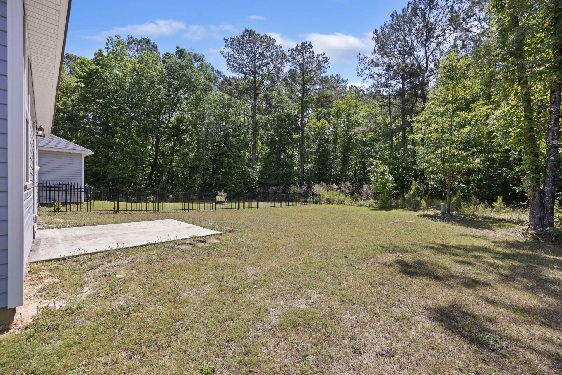 1196 Warrens Way Photo 25