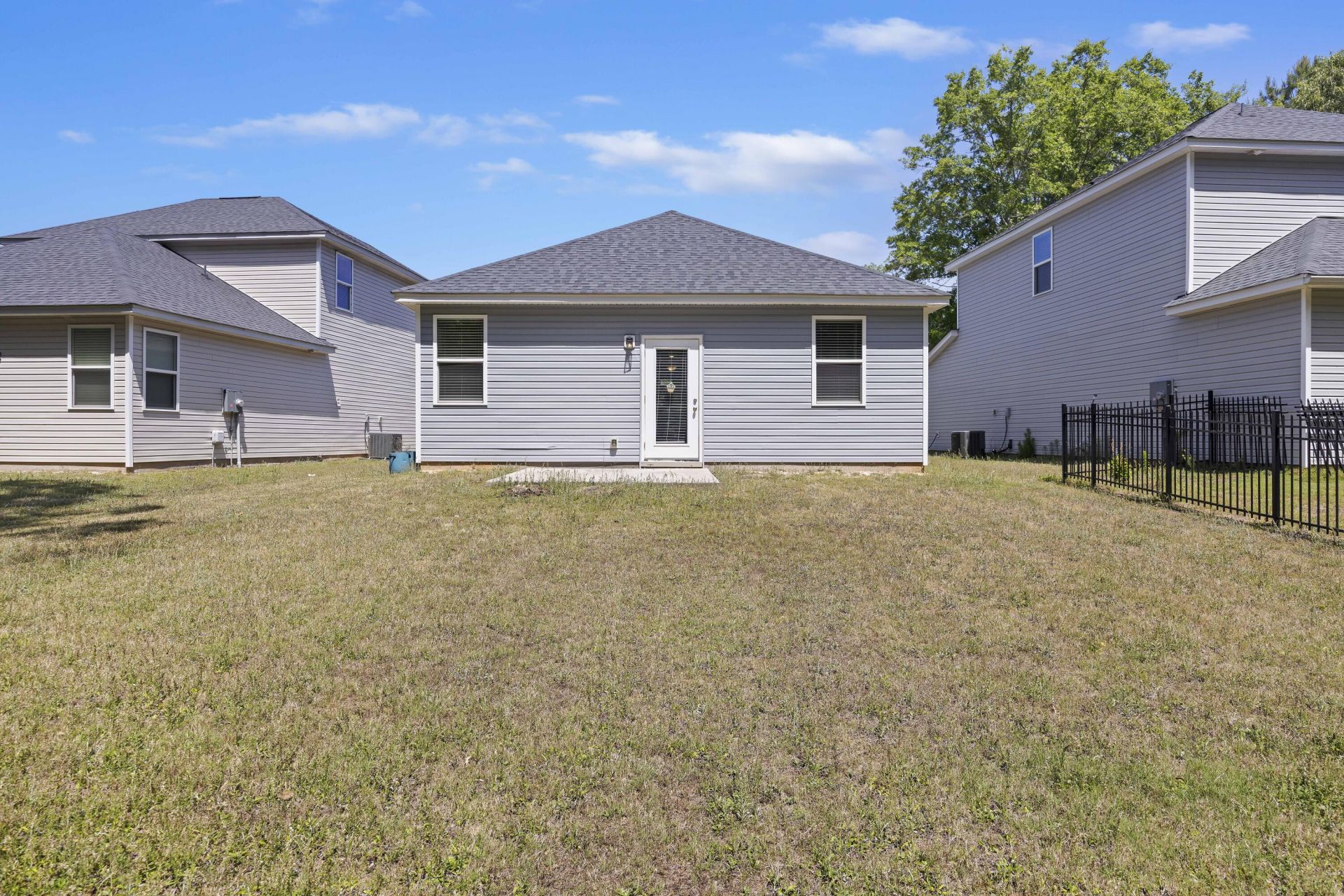 1196 Warrens Way Photo 26