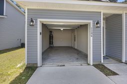 1196 Warrens Way photo 4