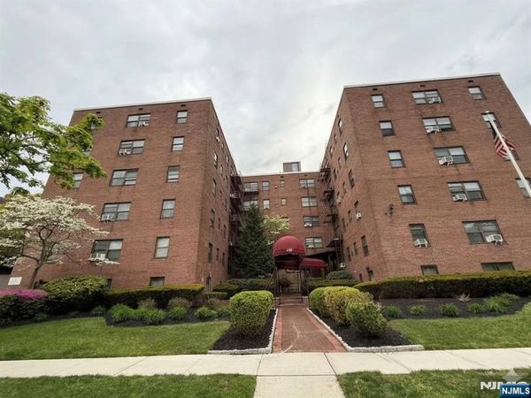 130 Orient Way 5K, Unit 5K, RUTHERFORD, NJ 07070