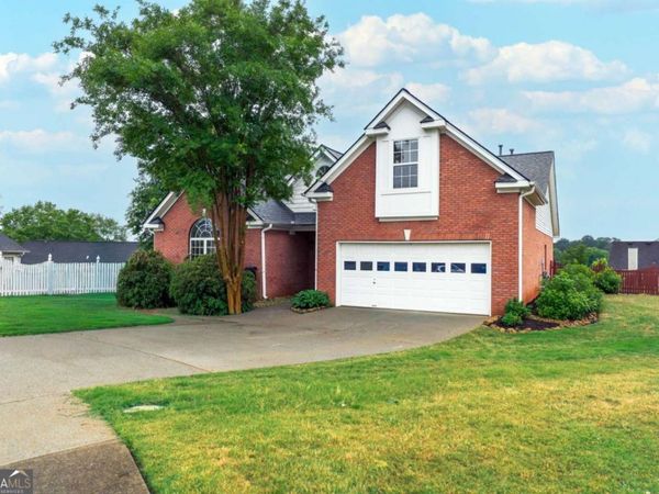 193 April Ridge Lane, Lawrenceville, GA 30045