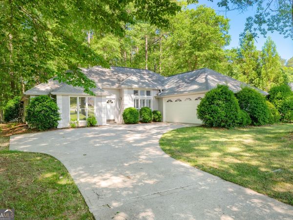 55 Beau Brook Lane, Sharpsburg, GA 30277