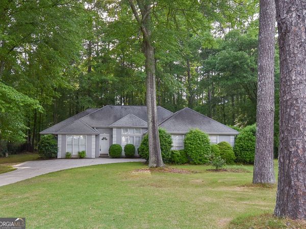 55 Beaubrook Lane, Sharpsburg, GA 30277