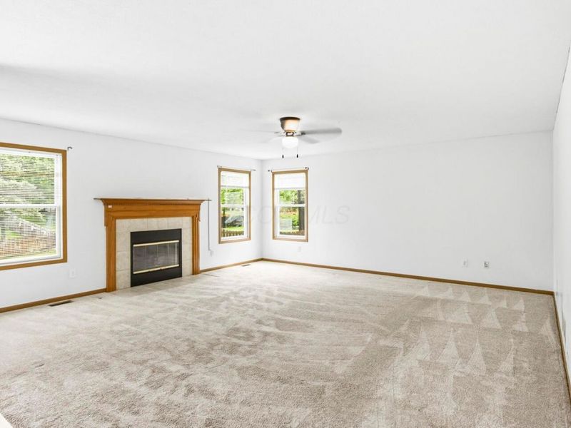 1307 Harold Stewart Parkway, Pataskala, OH 43062 Photo 12