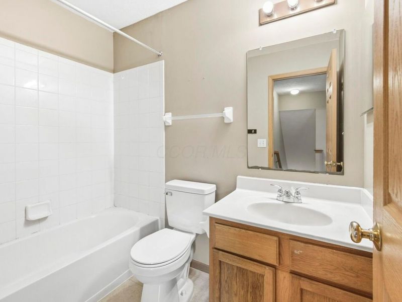 1307 Harold Stewart Parkway, Pataskala, OH 43062 Photo 22
