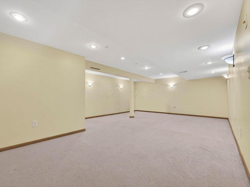 1307 Harold Stewart Parkway, Pataskala, OH 43062 Photo 32